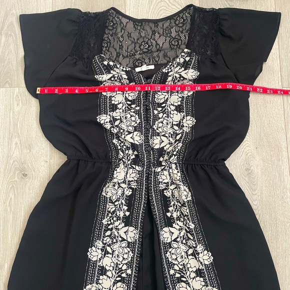 Black and White Stylish Jumpsuit Shorts and Dress - Picture 10 of 15